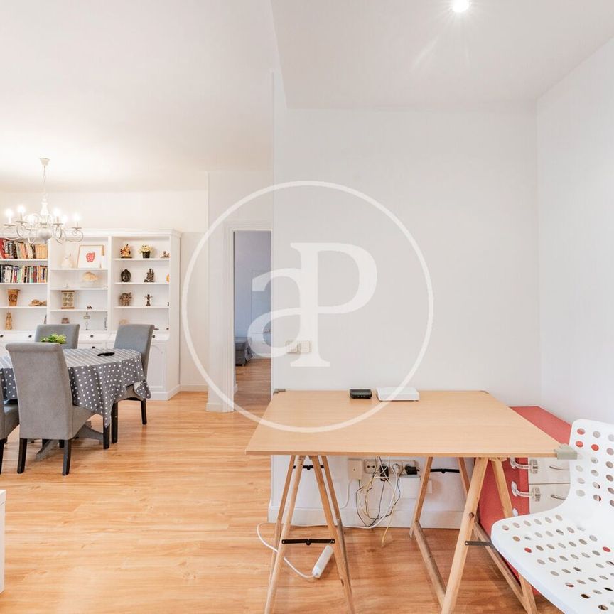 Piso de alquiler en Calle de Martínez Izquierdo, Guindalera - Photo 1