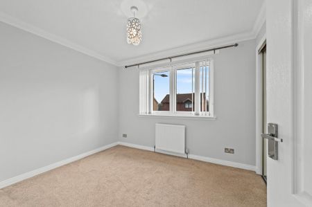 2 bedroom semi-detached house to rent - Photo 5