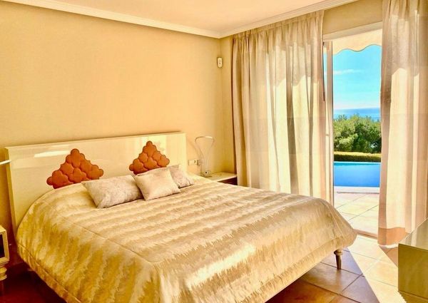 4 room luxury House for rent in Altea, Valencia