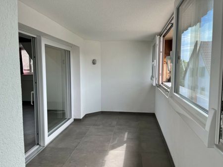 Grand logement de 5.5pcs à louer à Courtedoux ! 1er loyer net offert ! - Foto 2