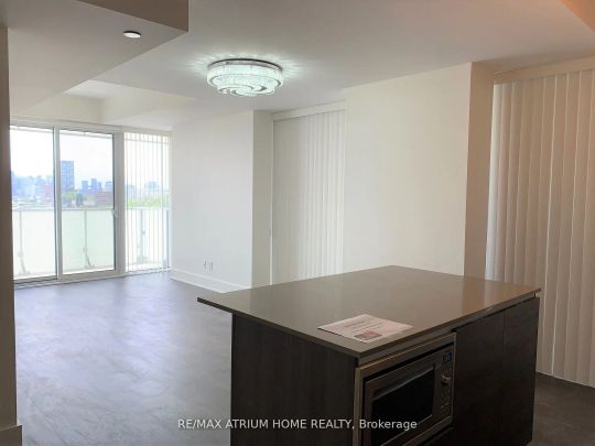 200 Bloor Street W #801 - Photo 1