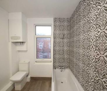 2 Bed Terraced House, East Park Place, LS9 - Photo 2