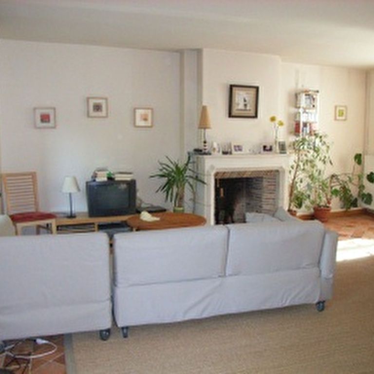 Location Maison 6 pièces 156m² - Photo 1