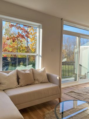 Rue Guy-Lauzon, J0P 1B0, Coteau-Du-Lac - Photo 1