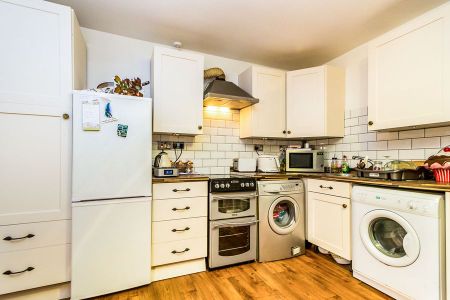 1 bedroom apartment to rent - Photo 3