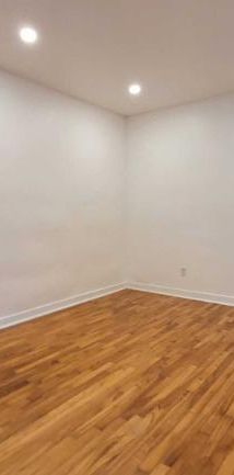 GRAND 3 1/2 - 3485 ELLENDALE - RECEMMENT RENOVE - Photo 1