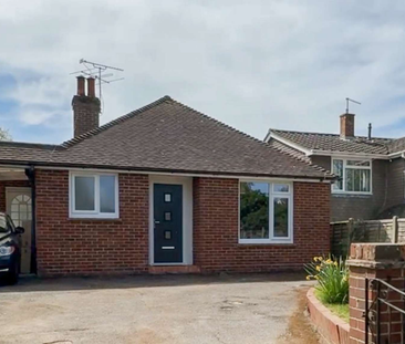 Comptons Lane Room 1 - Photo 1