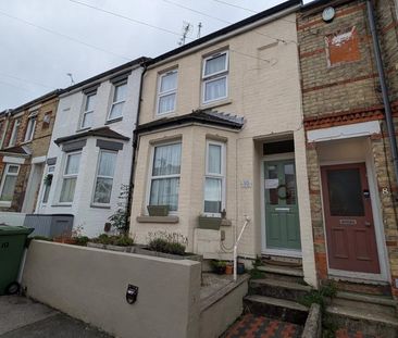 2 bedroom terraced house to rent - Photo 2