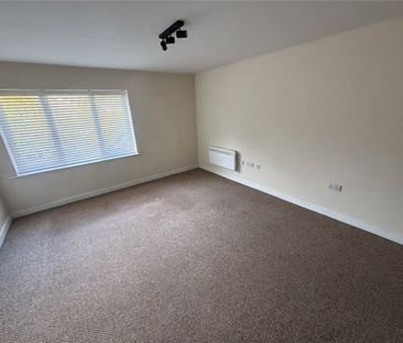 Woodsome Park, Woolton, Liverpool, Merseyside, L25 - Photo 6