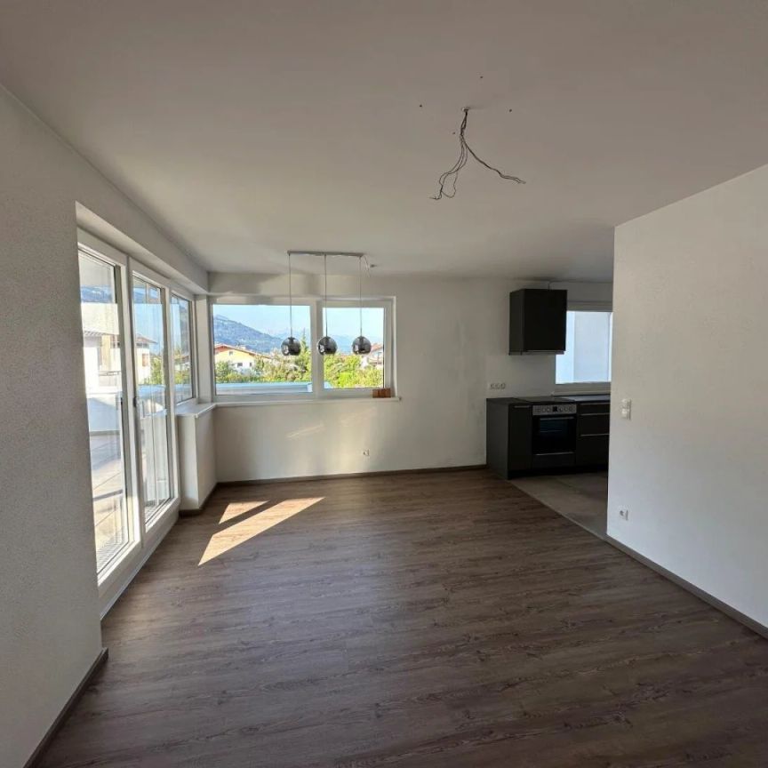 Weer - helle Wohnung mit großer, sonniger Terrasse - Photo 1