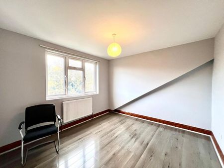 6 bedroom terraced house to rent - Photo 5