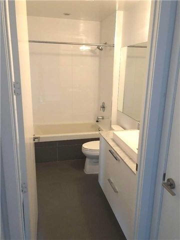 For Lease - 399 Adelaide Street Unit# 211, Toronto, Ontario - Photo 4