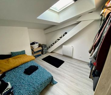 Location Appartement 4 pièces 115m² CHERBOURG-EN-COTENTIN 50100 - Photo 2