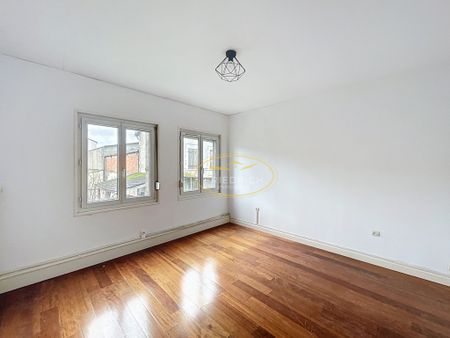 Location Appartement 4 pièces 92m² LIGNY EN BARROIS 55500 - Photo 5