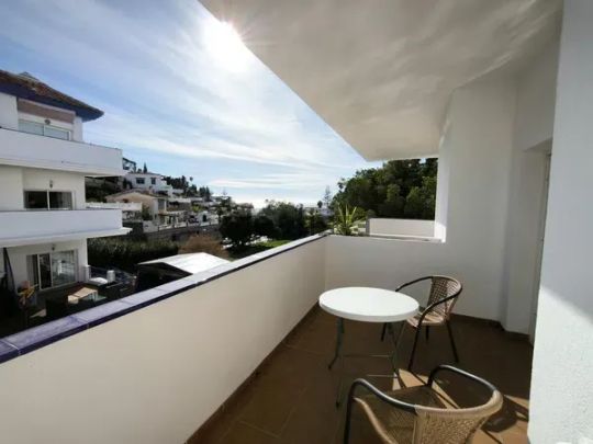 Alquiler de estudio en Calle Guadalhorce - Photo 1