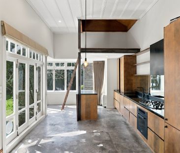 Character villa in the heart of Mt Eden! - Photo 4