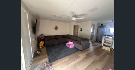 CENTRAL LOCATION, LOW MAINTENANCE LIVING - Photo 5