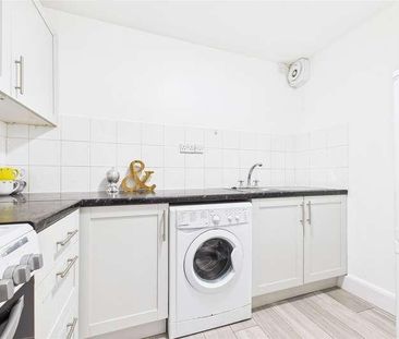 Norfolk Road, Maidenhead, Berkshire, SL6 - Photo 5