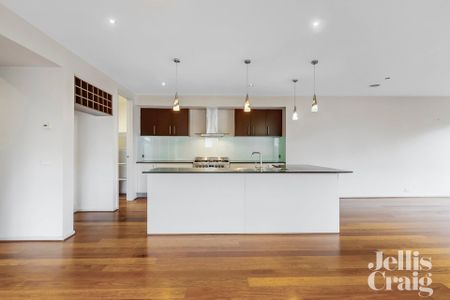 126 Belmore Road, Balwyn - Photo 4