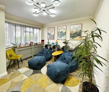 2 bedroom semi-detached house to rent - Photo 4