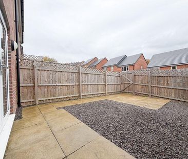 2 bedroom terraced house to rent - Photo 6