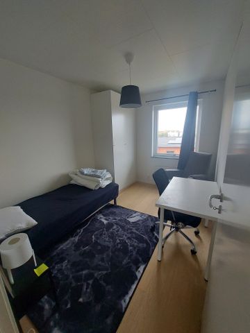 Hyllie boulevard, Malmö - Photo 2