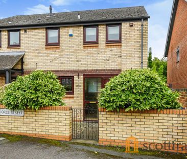 3 bedroom terraced house to rent - Photo 3