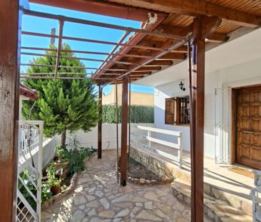 Μονοκατοικία για ενοικίαση - Σαλαμίνα, - Photo 4