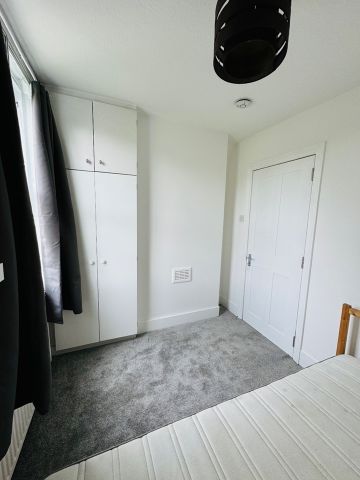 4 Bed Maisonette, Bracewell Road, W10 - Photo 5