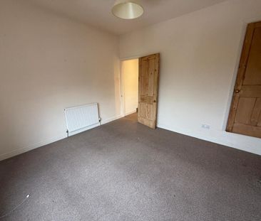 2 bedroom House To Let Total Size: 829 SQ FT - Photo 3