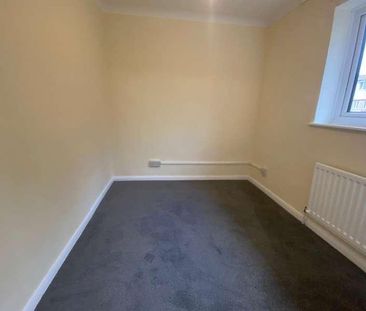 Albatross Avenue, Rochester, Kent, ME2 - Photo 3