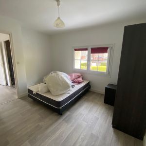 A louer Condé-en-Normandie dans le Calvados (14), 79 Rue Saint Martin. Appartement MEUBLE de 4... - Photo 2