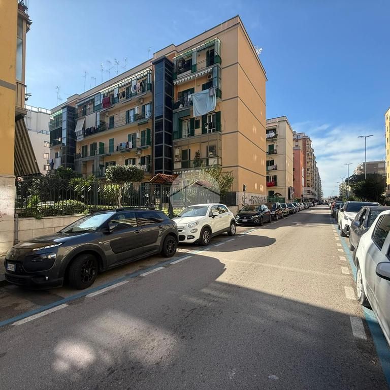 Trilocale in affitto - Photo 2