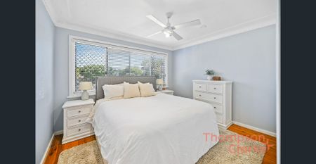 Amazing home in an amazing location! - Photo 3