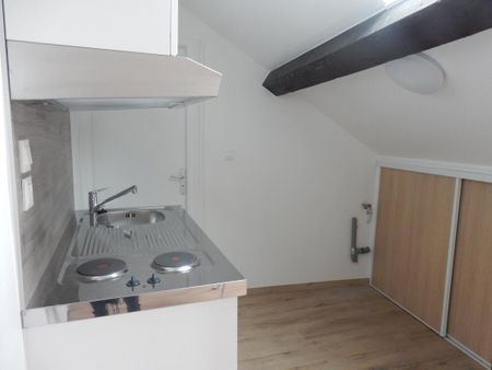 Location Appartement 1 pièce 18m² AIX LES BAINS 73100 - Photo 2