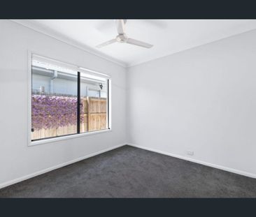 Bright, spacious family home! - Photo 5