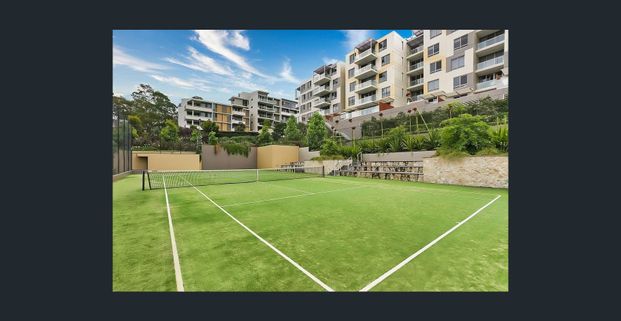 Tastefully updated apartment set in desired Epping Park Development - Photo 1