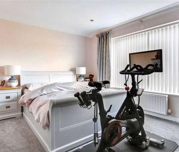 Brettingham Avenue, Cringleford, Norwich, Norfolk, NR4 - Photo 6