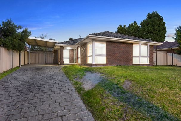 103 Kennington Park Drive Endeavour Hills VIC - Photo 1