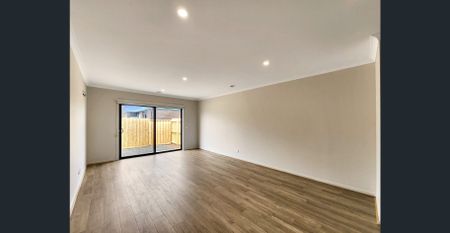 Modern Family Home in Armstrong Creek - Photo 2