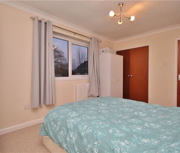The Beeches, Horsham Road, Guildford, Surrey, GU5 0BD - Photo 2