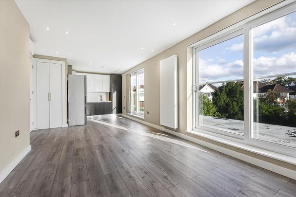 2 bedroom flat to rent - Photo 1