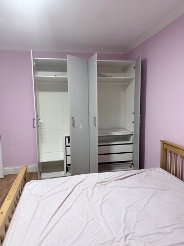 3 Bed Detached House, Eastern Avenue, IG2 - Photo 2