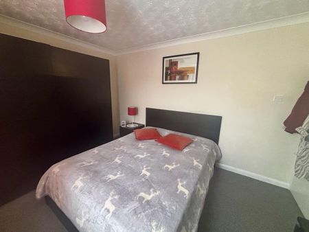 2 bedroom flat to rent - Photo 5