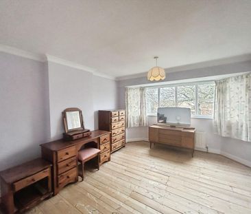 3 bedroom semi-detached house to rent - Photo 5