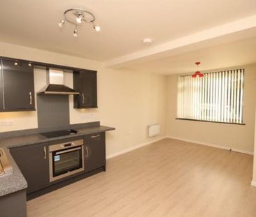 1 bedroom ground floor flat to rent - Photo 1