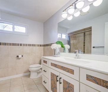 For Lease - 61 Kingslake Road, Toronto, Ontario - Photo 6