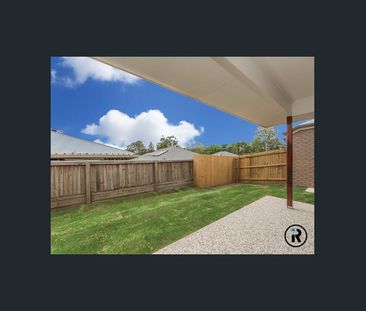 Two Bedroom Duplex with Air Conditioning - Photo 5