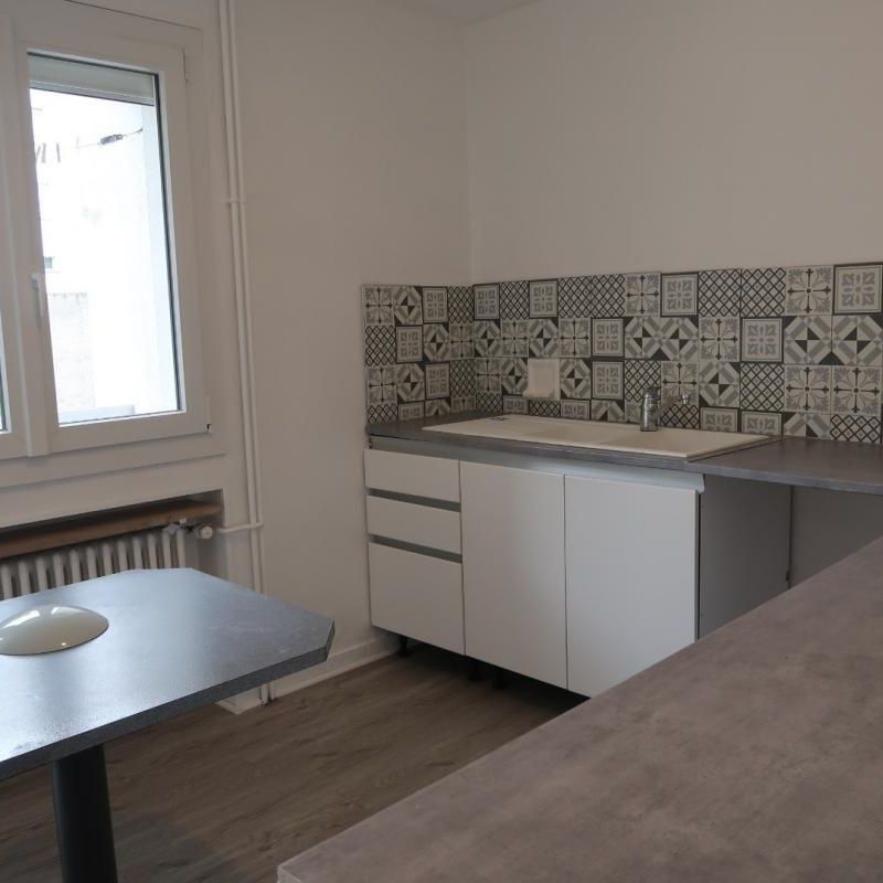 Appartement Le Chambon-Feugerolles - Photo 1