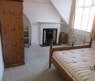 The Leas, Westcliff On Sea, SS0 - Photo 3